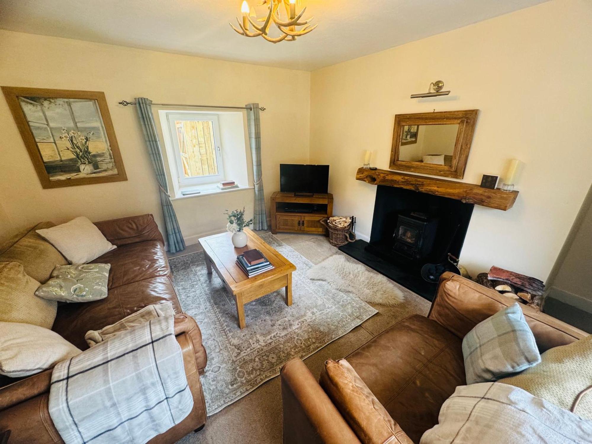 Rosemount Cottage One- Highland Cottage Garve Dış mekan fotoğraf