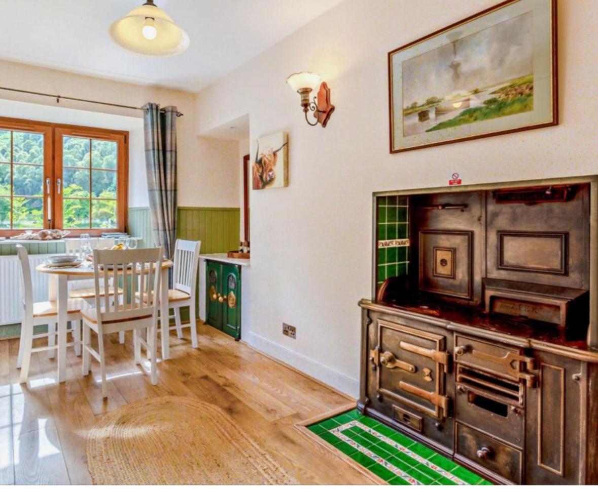 Rosemount Cottage One- Highland Cottage Garve Dış mekan fotoğraf
